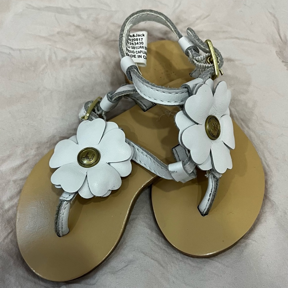 Janie and Jack White Sandals Flower White Size 4 Toddler